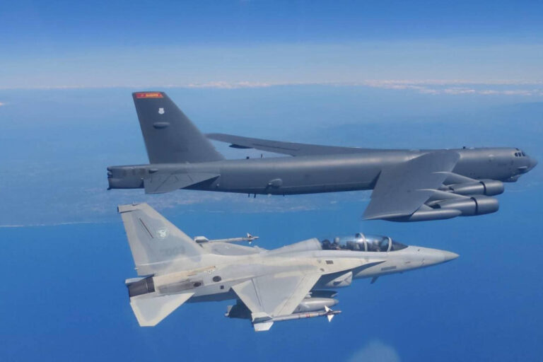 Attachment for Update: Kisah Pilot Wanita Israel yang Legenda Bilang Pesawatnya Diturunkan oleh Iran